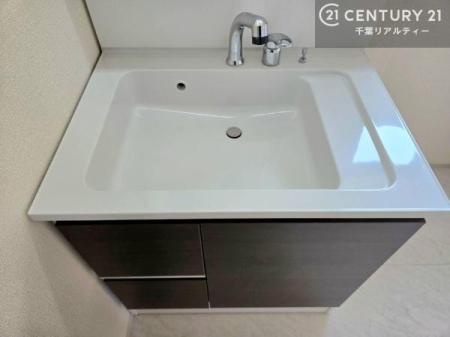 ���ʑ�E���ʏ� �[�����ʑ�{�E���́A�������˂ɂ����̂ł�����ꂪ�y�X�I���������ۂĂ܂��I
�L���C�Ȑ��ʏ��Ŏ��������̃��`�x�[�V�������オ��܂��ˁI