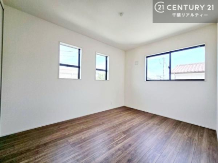 �m�� 2�ʍ̌����m�ۂ������邢�����́A���ʂ����ǂ��A���邭��ϋ��S�n�̗ǂ���ԂƂȂ��Ă���܂��B�����b�N�X���ĉ߂�����S�n�̗ǂ��������ł��I