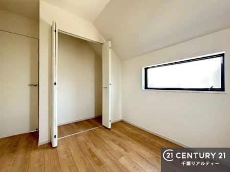 �q������ �|���o�������Ȃ��������́A���q�l�̂������Ƃ��Ă����S�ł��I
���[�X�y�[�X���[�����Ă���̂ŎU�炩�������������T�b�ƕЕt�����܂��I