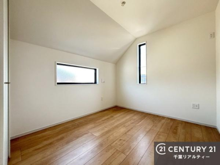 ���r���O�ȊO�̋��� �V���v���Ƀf�U�C������Ă��邽�߁A�Ƌ��I�т܂���I
���C�ɓ���̉Ƌ��u���Ă��낰���Ԃ���邱�Ƃ��ł��܂��B