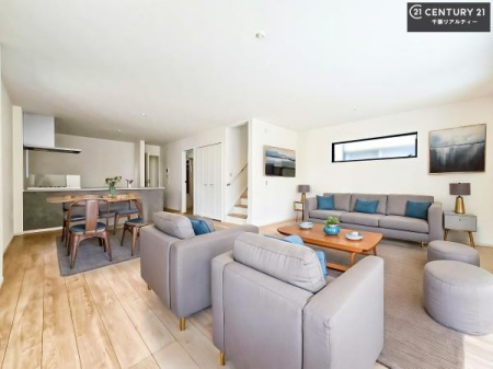 ���r���O �Ƌ��CG�p�[�X�ł��B�S�n�ǂ����r���O�͉Ƒ������R�ƏW�܂�܂��B�Ƒ��c�R�̎��Ԃ����������ł��B���Ƒ��ƁA����w�[���������Ԃ��߂��������ł��ˁB