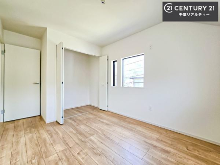 �q������ ���[�͂̂���m���ł��B����������������L�X�Ǝg���ċC�������ǂ��ł��I
�L���C�Ȗ��邢�������ŉ߂����̂́A�X�ɂ̂�т�������ł��܂��ˁI