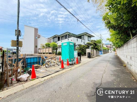 �O�ʓ��H�܂ތ��n�ʐ^ ���ӊ���A���q�l�̂���]�ɍ������������ꏏ�ɂ��ē���v���܂��B�Z��[���A�h�o�C�U�[�ɂ�邲���k������܂��B���Ђ͂��₢���킹�ɑ��Ή����܂��I���҂������܂���I