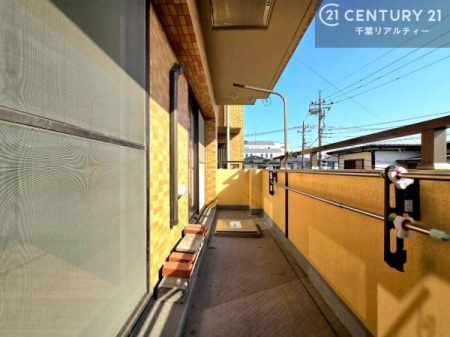 �o���R�j�[ �z������̗ǂ��o���R�j�[�ŁA�����󕨂��悭���������ł��ˁI
���V�C�̗ǂ����ɂ̓o���R�j�[�֏o�ă��t���b�V������̂��C�����悳�����ł��B