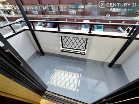 �o���R�j�[ �z������̗ǂ��o���R�j�[�ŁA�����󕨂��悭���������ł��ˁI
���V�C�̗ǂ����ɂ̓o���R�j�[�֏o�ă��t���b�V������̂��C�����悳�����ł��B