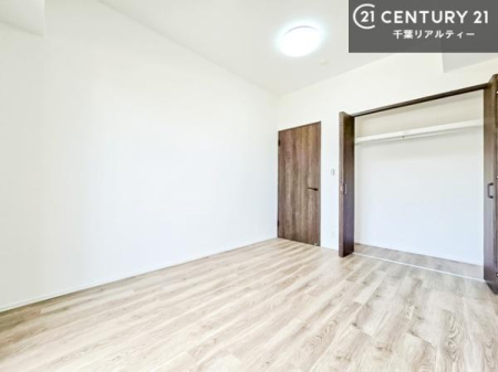 �m�� ���[�X�y�[�X�����Ă��܂��I�������X�b�L�����ڂ��鎖���ł��܂��ˁB
�Ƌ��I�΂Ȃ��V���v���ȃf�U�C���ׁ̈A�Ƌ��I�΂����C�ɓ���̋�ԍ�肪�ł������ł��ˁB