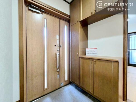 ���� ���֎��[���[�����Ă���̂ŁA���֎��肪�X�b�L���Еt�����q���ɌC�̒u����ɍ���܂���I