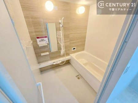 ���� 1���̔�����������Ɩ����Ă���闁���ł��B
�������̑f�G�ȃ����N�[�[�V�����ꏊ�ł��I