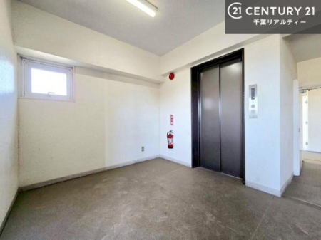 ���̑����p�� �G���x�[�^�[�����ŁA���X�̈ړ������K�B
�����̓��₨�ו��̑������ł��A�X���[�Y�ɂ��A��������܂��I