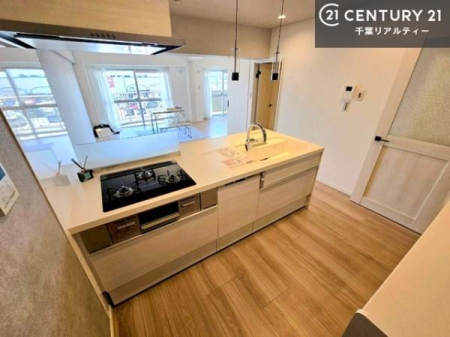 �L�b�`�� ���[�X�y�[�X���L�x�ŁA�����X�y�[�X���X�b�L���ƕЕt���Ђ�`�����p�ł��܂��I
���K�ɍ�Ƃ��ł��܂��I�����̗���������܂��I