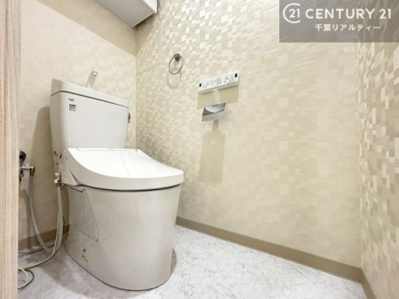 �g�C�� �������֍��ɂ��A�~��͕֍����g�����ł���̂ŗ₽���֍��ɍ��炸�ɍςފ������d�l�ł��I�V���v���ȃJ���[����Ƃ��Ă���̂ŁA������ꂪ���₷���ł��B