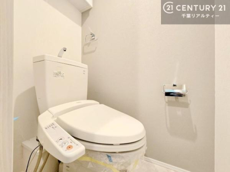 �g�C�� �������֍��ɂ��A�~��͕֍����g�����ł���̂ŗ₽���֍��ɍ��炸�ɍςފ������d�l�ł��I�V���v���ȃJ���[����Ƃ��Ă���̂ŁA������ꂪ���₷���ł��B