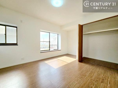 �m�� 2�ʍ̌����m�ۂ������邢�����́A���ʂ����ǂ��A���邭��ϋ��S�n�̗ǂ���ԂƂȂ��Ă���܂��B�����b�N�X���ĉ߂�����S�n�̗ǂ��������ł��I