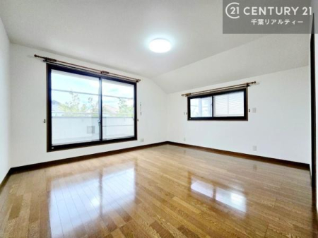 �Q�� �o���R�j�[�ɖʂ��Ă���m���ł��B���邭�����肪����A���C����������ł��܂��I���N���āA�O�ɏo�Ĕw�L�т����[�ċz�����ǂ������}������邱�Ƃ��ł��܂��B
