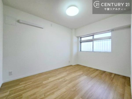 �m�� �V���v���Ƀf�U�C������Ă��邽�߁A�Ƌ��I�т܂���I
���C�ɓ���̉Ƌ��u���Ă��낰���Ԃ���邱�Ƃ��ł��܂��B
