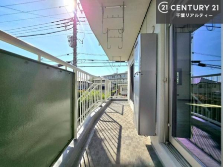 �o���R�j�[ �z������̗ǂ��o���R�j�[�ŁA�����󕨂��悭���������ł��ˁI
���V�C�̗ǂ����ɂ̓o���R�j�[�֏o�ă��t���b�V������̂��C�����悳�����ł��B
