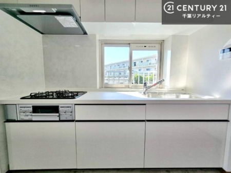 �L�b�`�� �Ǖt�L�b�`���́A�W�����č�ƂɎ��|����܂��I��Ƃ̓������N���N�I
�����̗��������肻���ł��ˁI���[�X�y�[�X���L�x�ŁA�����X�y�[�X���X�b�L���ƕЕt���Ђ�`�����p�ł��܂��I
