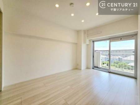 �Q�� �o���R�j�[�ɖʂ��Ă���m���ł��B���邭�����肪����A���C����������ł��܂��I���N���āA�O�ɏo�Ĕw�L�т����[�ċz�����ǂ������}������邱�Ƃ��ł��܂��B