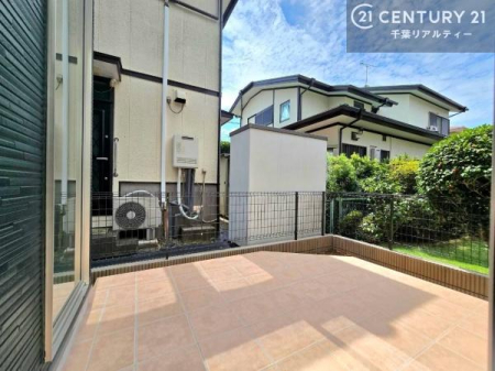 �� ���r���O����Ȃ���^�C���e���X�B���O�ł̂��났��Ƒ��Ƃ̒c�����y���߂�A��炵�ɂ�Ƃ���v���X����J���I�ȃX�y�[�X�ł��B