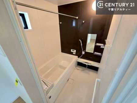 ���� �L�X�o�X�ň���̔������t���b�V���B�����L�΂���̂ŁA�����ɂ��������ƐZ����܂��ˁI�����̃o�X�^�C�����y���݂ɂȂ�܂��B