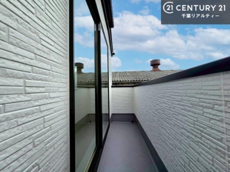 �o���R�j�[ �z������ǍD�ȃo���R�j�[�ł��I���ꂽ���ɂ͐�������n����J���I�Ȏ��Ԃ��y���߂܂��B
