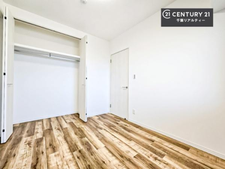 �q������ ���[�͂̂���m���ł��B����������������L�X�Ǝg���ċC�������ǂ��ł��I
�L���C�Ȗ��邢�������ŉ߂����̂́A�X�ɂ̂�т�������ł��܂��ˁI