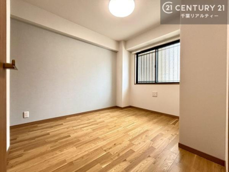 �q������ �|���o�������Ȃ��������́A���q�l�̂������Ƃ��Ă����S�ł��I
���[�X�y�[�X���[�����Ă���̂ŎU�炩�������������T�b�ƕЕt�����܂��I