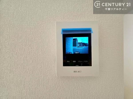 ���̑� TV���j�^�[�t�C���^�[�t�H���������B���K�҂̊���m�F���Ă���Ή��ł��邽�߁A�h�Ɩʂɂ��z�����ꂽ���S�̐ݔ��ł��B