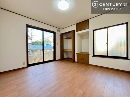 �q������ ���[�͂̂���m���ł��B����������������L�X�Ǝg���ċC�������ǂ��ł��I
�L���C�Ȗ��邢�������ŉ߂����̂́A�X�ɂ̂�т�������ł��܂��ˁI