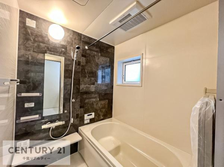 ���d�l�ʐ^(�����j �L�X�o�X�ň���̔������t���b�V���B�����L�΂���̂ŁA�����ɂ��������ƐZ����܂��ˁI�����̃o�X�^�C�����y���݂ɂȂ�܂��B�i���d�l�j