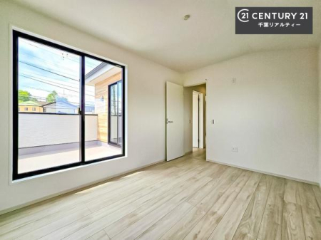 �Q�� �o���R�j�[�ɖʂ��Ă���m���ł��B���邭�����肪����A���C����������ł��܂��I���N���āA�O�ɏo�Ĕw�L�т����[�ċz�����ǂ������}������邱�Ƃ��ł��܂��B
