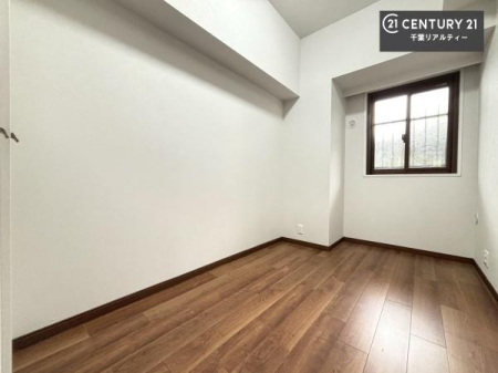 �q������ �|���o�������Ȃ��������́A���q�l�̂������Ƃ��Ă����S�ł��I
���[�X�y�[�X���[�����Ă���̂ŎU�炩�������������T�b�ƕЕt�����܂��I