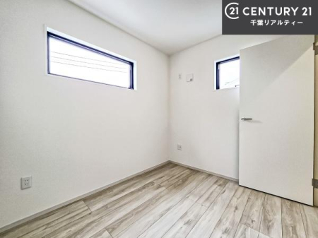 �q������ 2�ʍ̌����m�ۂ������邢�����́A���ʂ����ǂ��A���邭��ϋ��S�n�̗ǂ���ԂƂȂ��Ă���܂��B�����b�N�X���ĉ߂�����S�n�̗ǂ��������ł��I