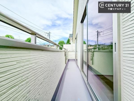 �o���R�j�[ �z������̗ǂ��o���R�j�[�ŁA�����󕨂��悭���������ł��ˁI
���V�C�̗ǂ����ɂ̓o���R�j�[�֏o�ă��t���b�V������̂��C�����悳�����ł��B