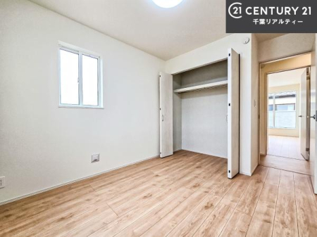�Q�� ���[�͂̂���m���ł��B����������������L�X�Ǝg���ċC�������ǂ��ł��I
�L���C�Ȗ��邢�������ŉ߂����̂́A�X�ɂ̂�т�������ł��܂��ˁI