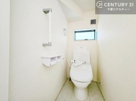 �g�C�� �������֍��ɂ��A�~��͕֍����g�����ł���̂ŗ₽���֍��ɍ��炸�ɍςފ������d�l�ł��I�i���d�l�j