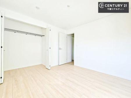 �q������ ���[�͂̂���m���ł��B����������������L�X�Ǝg���ċC�������ǂ��ł��I
�L���C�Ȗ��邢�������ŉ߂����̂́A�X�ɂ̂�т�������ł��܂��ˁI