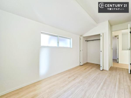 �q������ ���[�͂̂���m���ł��B����������������L�X�Ǝg���ċC�������ǂ��ł��I
�L���C�Ȗ��邢�������ŉ߂����̂́A�X�ɂ̂�т�������ł��܂��ˁI