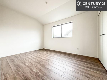 �q������ ���[�͂̂���m���ł��B����������������L�X�Ǝg���ċC�������ǂ��ł��I
�L���C�Ȗ��邢�������ŉ߂����̂́A�X�ɂ̂�т�������ł��܂��ˁI