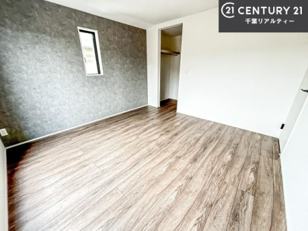 �Q�� �D���������������ޗm���́A���̖ڊo�߂��C�������ǂ������ł��ˁB���������Ԃ��������Ɖ߂������Ƃ��ł��܂��B�D�����F�����̃t���[�����O���ǂ�ȉƋ�ɂ��}�b�`���܂��I