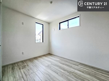 �m�� 2�ʍ̌����m�ۂ������邢�����́A���ʂ����ǂ��A���邭��ϋ��S�n�̗ǂ���ԂƂȂ��Ă���܂��B�����b�N�X���ĉ߂�����S�n�̗ǂ��������ł��I
