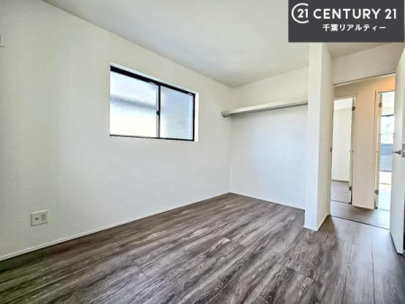 �Q�� ���[�͂̂���m���ł��B����������������L�X�Ǝg���ċC�������ǂ��ł��I
�L���C�Ȗ��邢�������ŉ߂����̂́A�X�ɂ̂�т�������ł��܂��ˁI