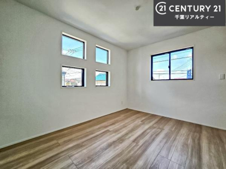 �q������ �|���o�������Ȃ��������́A���q�l�̂������Ƃ��Ă����S�ł��I
���[�X�y�[�X���[�����Ă���̂ŎU�炩�������������T�b�ƕЕt�����܂��I