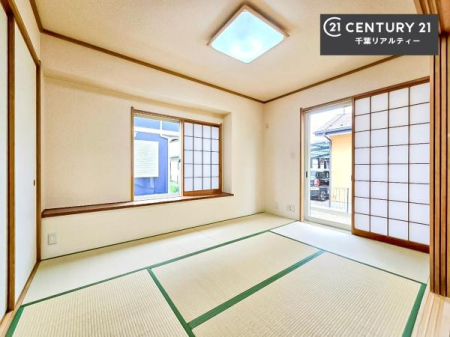�a�� �^�^�~�̍��肪���炬��^����A�����b�N�X��ԁB�����傫���J�����̂���a���ƂȂ��Ă���܂��B���{�l�̐S������u�a�v�̋�ԁB�䑐�̍���Y����Ԃ͖����̂ЂƎ������o���Ă���܂��I