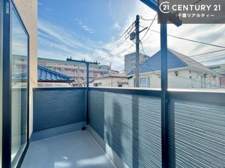 �o���R�j�[ �z������̗ǂ��o���R�j�[�ŁA�����󕨂��悭���������ł��ˁI
���V�C�̗ǂ����ɂ̓o���R�j�[�֏o�ă��t���b�V������̂��C�����悳�����ł��B