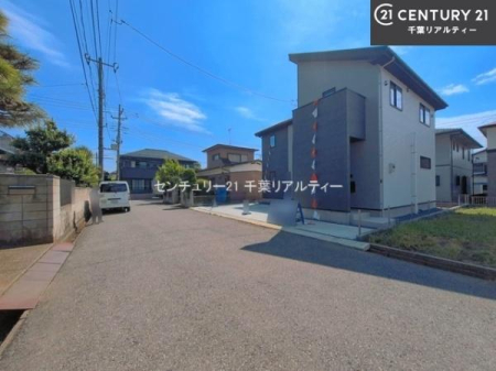 �O�ʓ��H�܂ތ��n�ʐ^ �O�ʓ��H5.9���I�z����ǍD�ȗ��n�ł��B
�Ԍɓ��ꂪ���ȕ������S�ł��ˁB