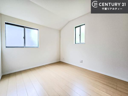 �q������ �|���o�������Ȃ��������́A���q�l�̂������Ƃ��Ă����S�ł��I
���[�X�y�[�X���[�����Ă���̂ŎU�炩�������������T�b�ƕЕt�����܂��I