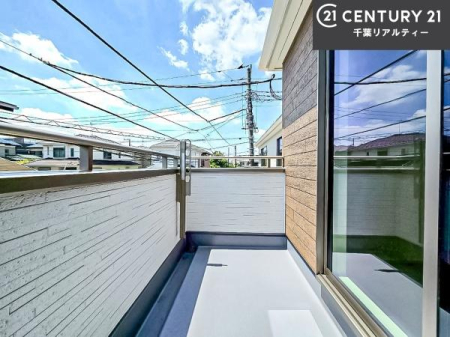 �o���R�j�[ �z������̗ǂ��o���R�j�[�ŁA�����󕨂��悭���������ł��ˁI
���V�C�̗ǂ����ɂ̓o���R�j�[�֏o�ă��t���b�V������̂��C�����悳�����ł��B
