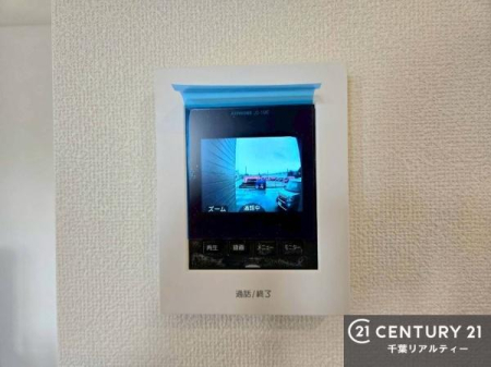 ���̑� TV���j�^�[�t�C���^�[�t�H���������B���K�҂̊���m�F���Ă���Ή��ł��邽�߁A�h�Ɩʂɂ��z�����ꂽ���S�̐ݔ��ł��B