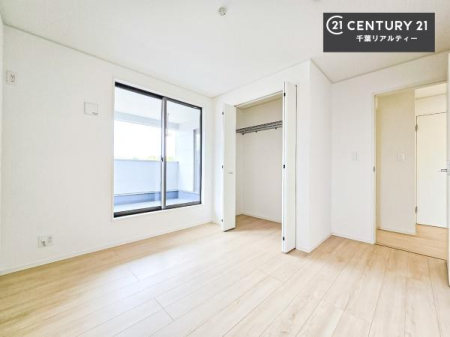 �q������ ���[�͂̂���m���ł��B����������������L�X�Ǝg���ċC�������ǂ��ł��I
�L���C�Ȗ��邢�������ŉ߂����̂́A�X�ɂ̂�т�������ł��܂��ˁI